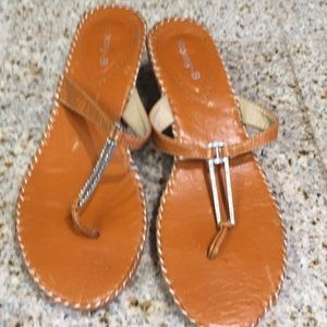 Sexy heeled sandal with glitter front size 7.5